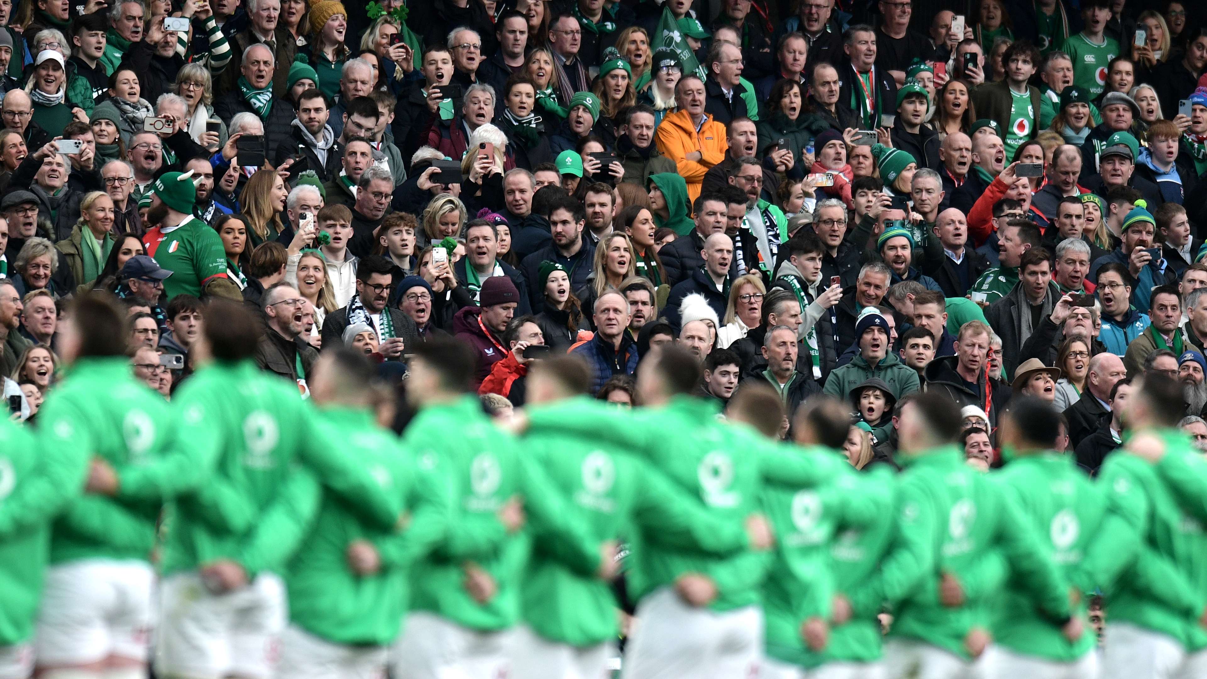 阿尔瓦雷斯本赛季打进19球，马竞队史首秀赛季进球位列第8.