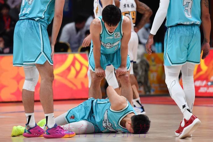 浙江方兴渡战胜青岛崂山啤酒